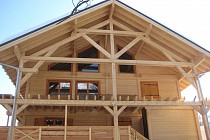 Chalet Cigales 2 - houten voorgevel